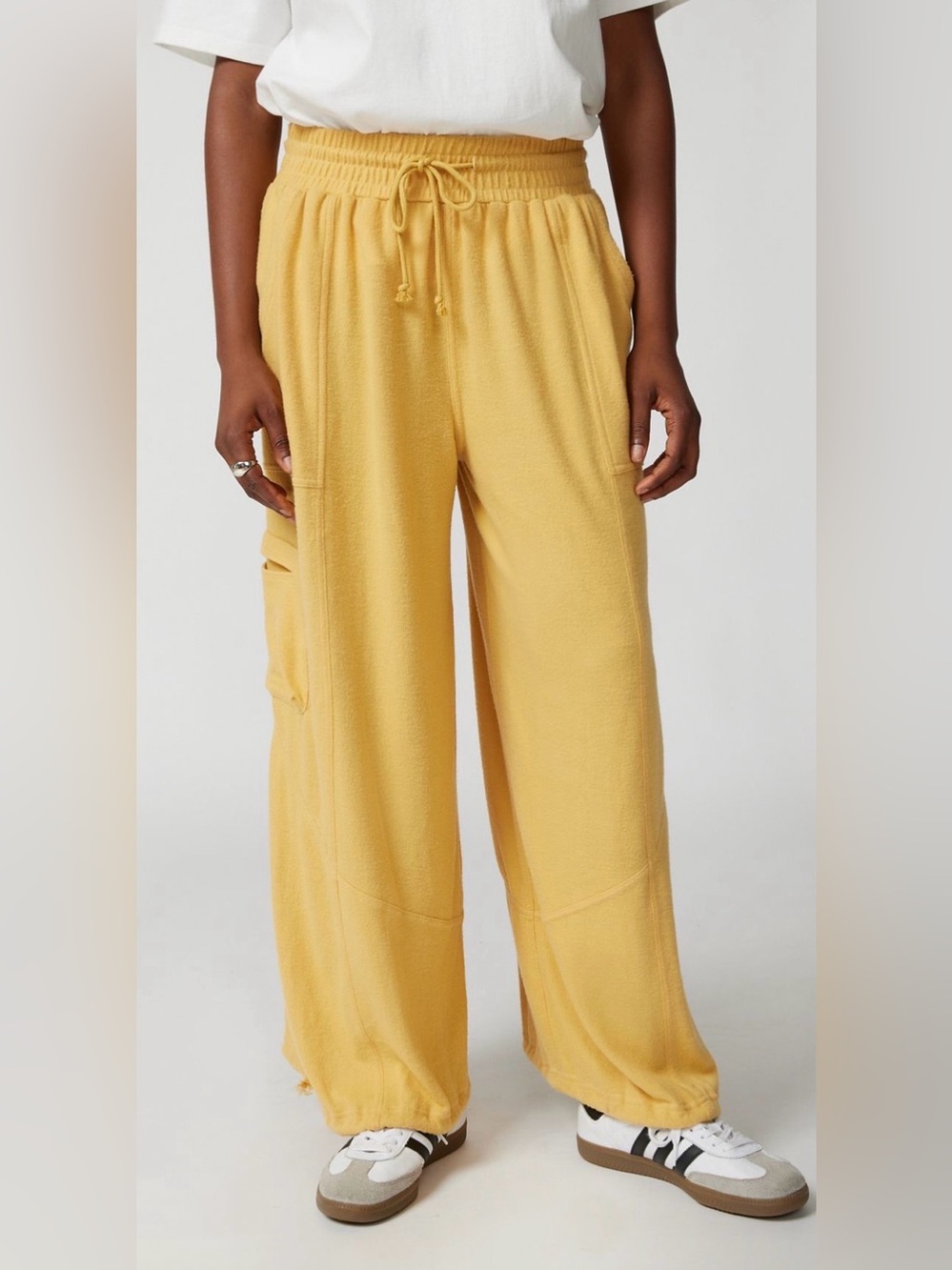 Urban Outfitters Viral Bounce Plush Cabot Jogger Pants Medium Oversize Yellow